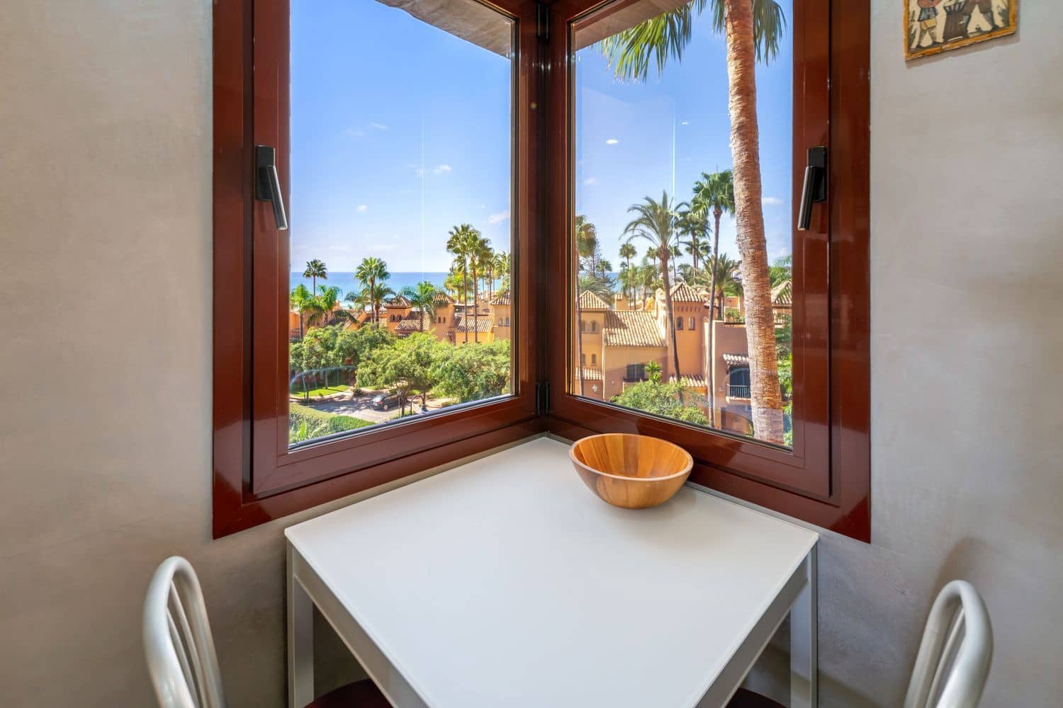 3 bedroom Apartment for sale in New Golden Mile with pool garage - € 2,275,000 (Ref: 10070338)