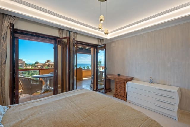 3 soveværelse Lejlighed til salg i El Padrón, Estepona med swimmingpool garage - € 2.275.000 (Ref: 10070338)