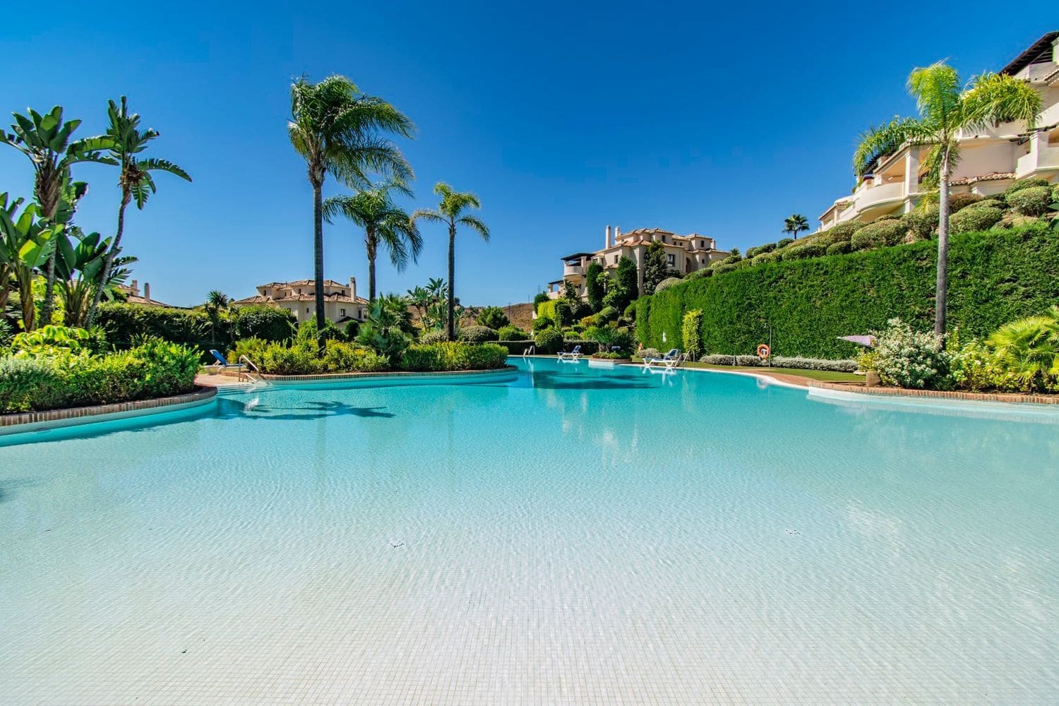 2 soveværelse Lejlighed til salg i Benahavis med swimmingpool garage - € 535.000 (Ref: 10070339)