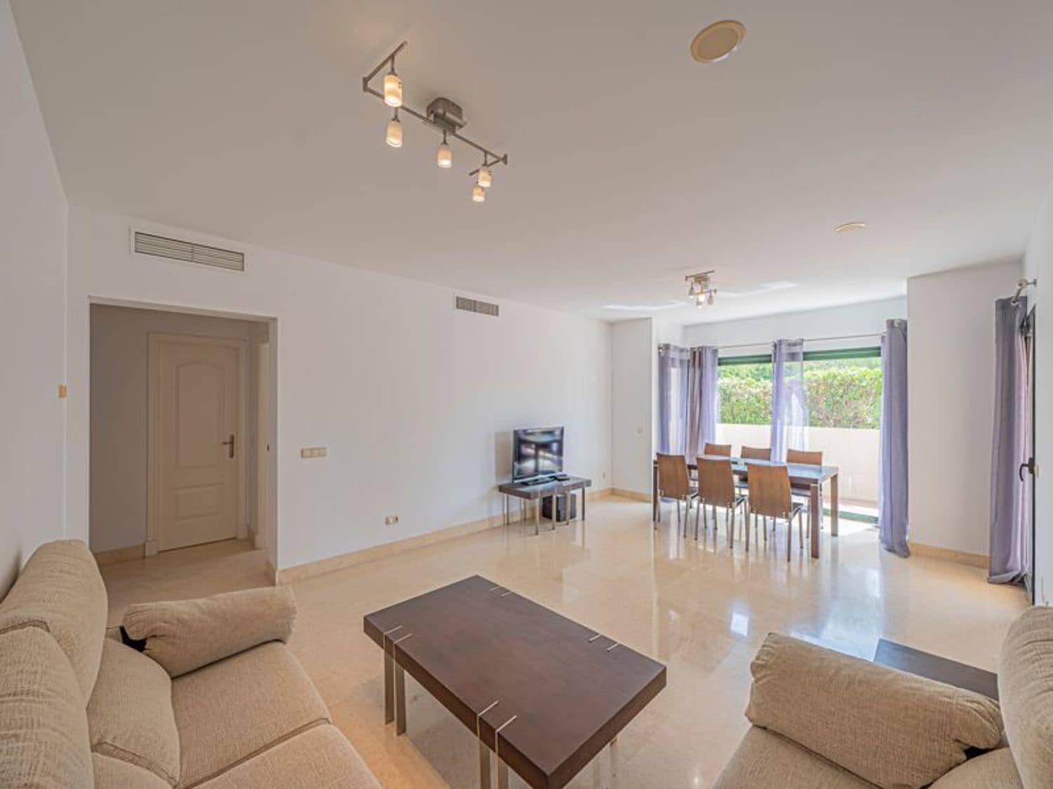 2 soveværelse Lejlighed til salg i Benahavis med swimmingpool garage - € 535.000 (Ref: 10070339)