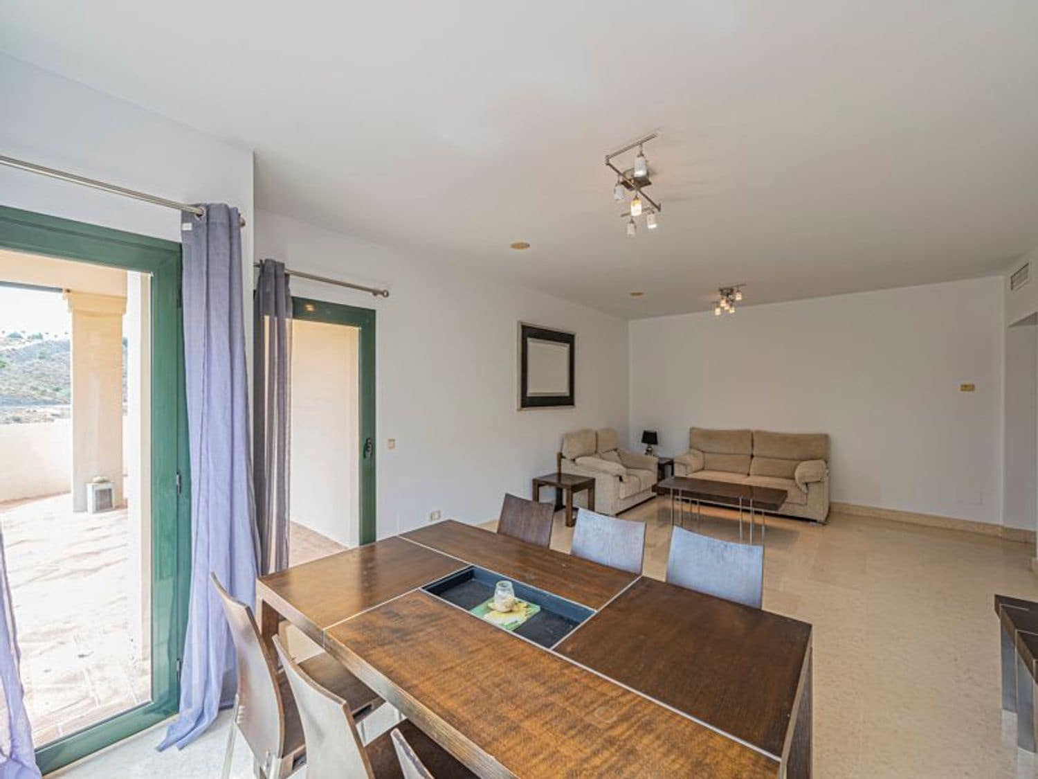2 soveværelse Lejlighed til salg i Benahavis med swimmingpool garage - € 535.000 (Ref: 10070339)