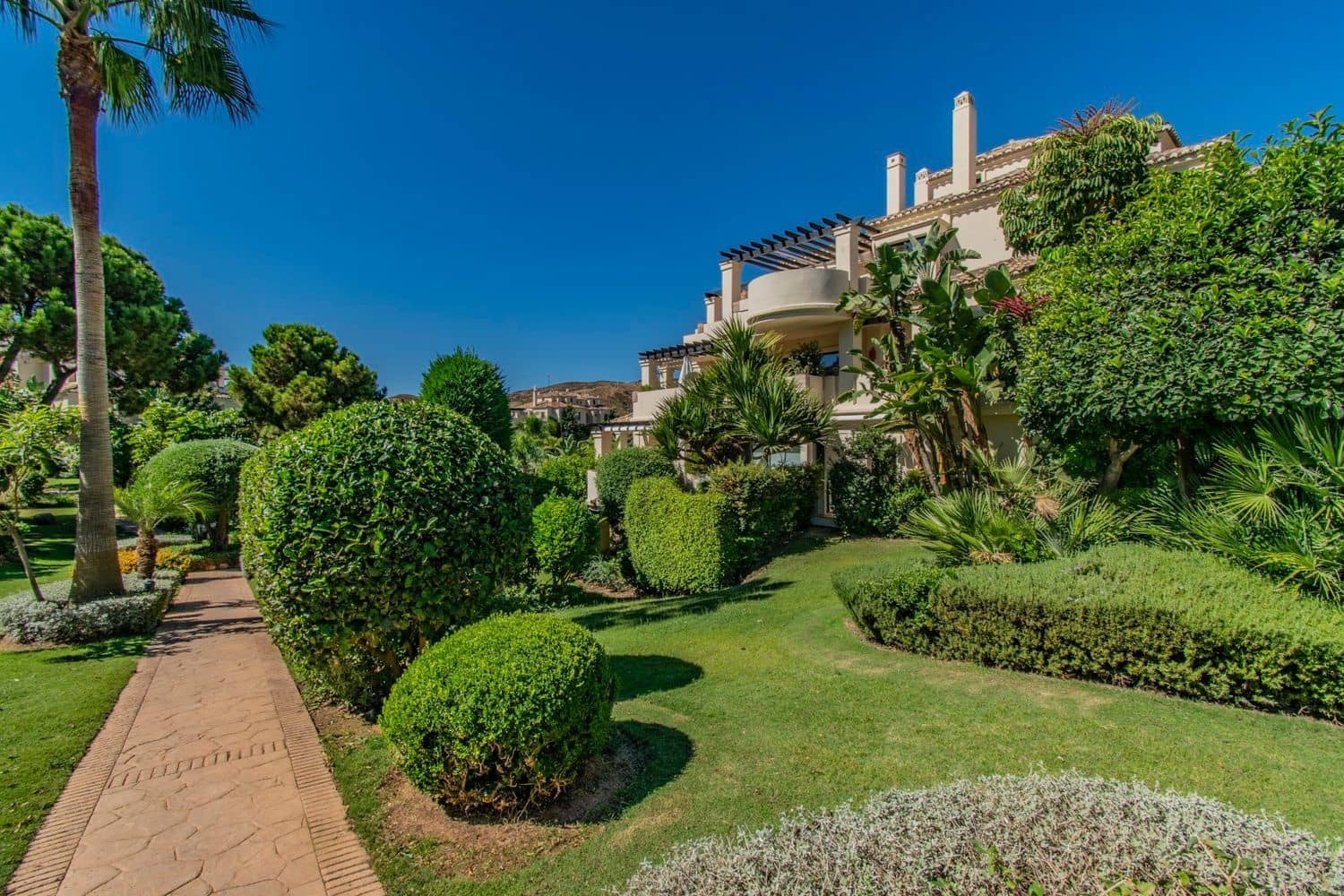 2 soveværelse Lejlighed til salg i Benahavis med swimmingpool garage - € 535.000 (Ref: 10070339)