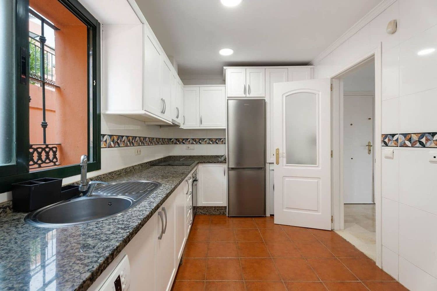 3 slaapkamer Appartement te koop in Santa Maria Golf met zwembad garage - € 350.000 (Ref: 10070340)