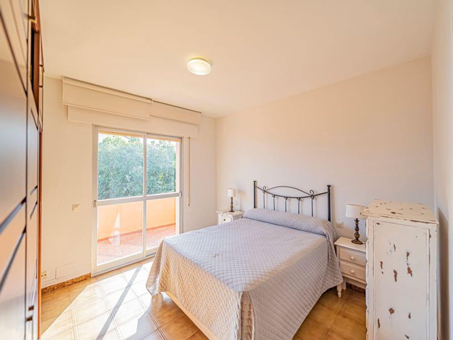 5 soverom Villa til salgs i Marbella med svømmebasseng garasje - € 999 900 (Ref: 10070344)