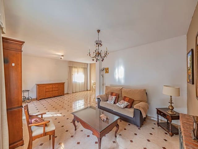 5 soverom Villa til salgs i Divina Pastora, Marbella med svømmebasseng garasje - € 999 900 (Ref: 10070344)