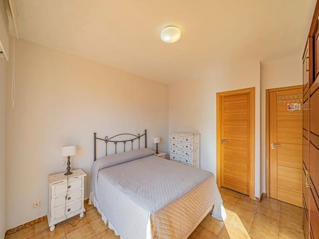 5 soverom Villa til salgs i Divina Pastora, Marbella med svømmebasseng garasje - € 999 900 (Ref: 10070344)