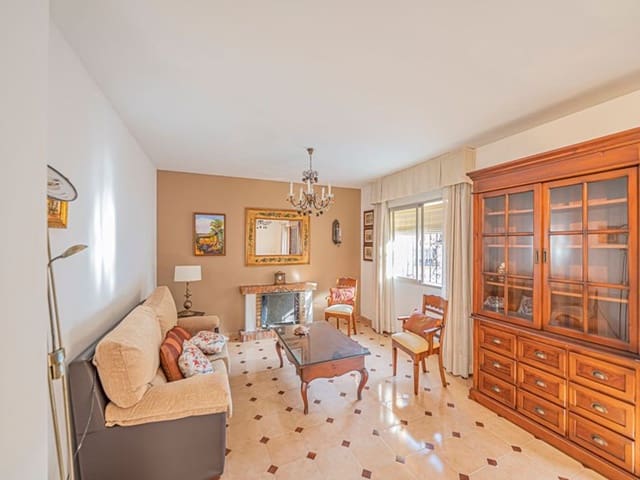 5 soverom Villa til salgs i Divina Pastora, Marbella med svømmebasseng garasje - € 999 900 (Ref: 10070344)