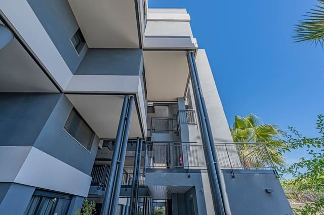 3 soverom Leilighet til salgs i La Concha - Resina Golf, Estepona med svømmebasseng garasje - € 530 000 (Ref: 10077519)