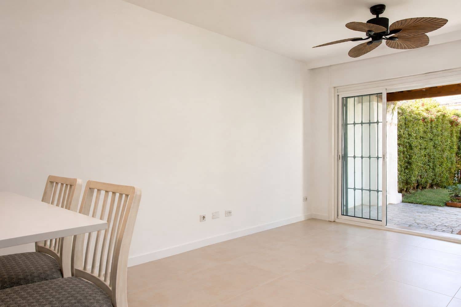 3 sypialnia Apartament na sprzedaż w San Pedro de Alcantara z basenem garażem - 550 000 € (Ref: 10080296)
