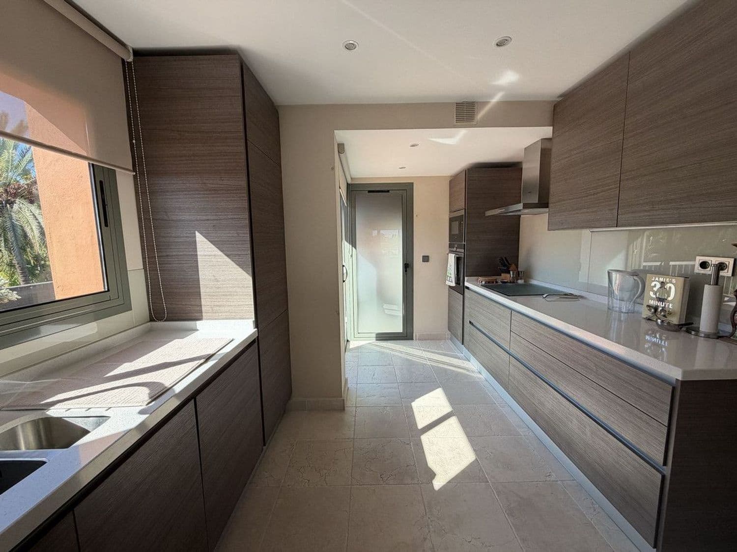 Apartamento de 3 habitaciones en Atalaya-Isdabe en venta con piscina garaje - 795.000 € (Ref: 10090100)