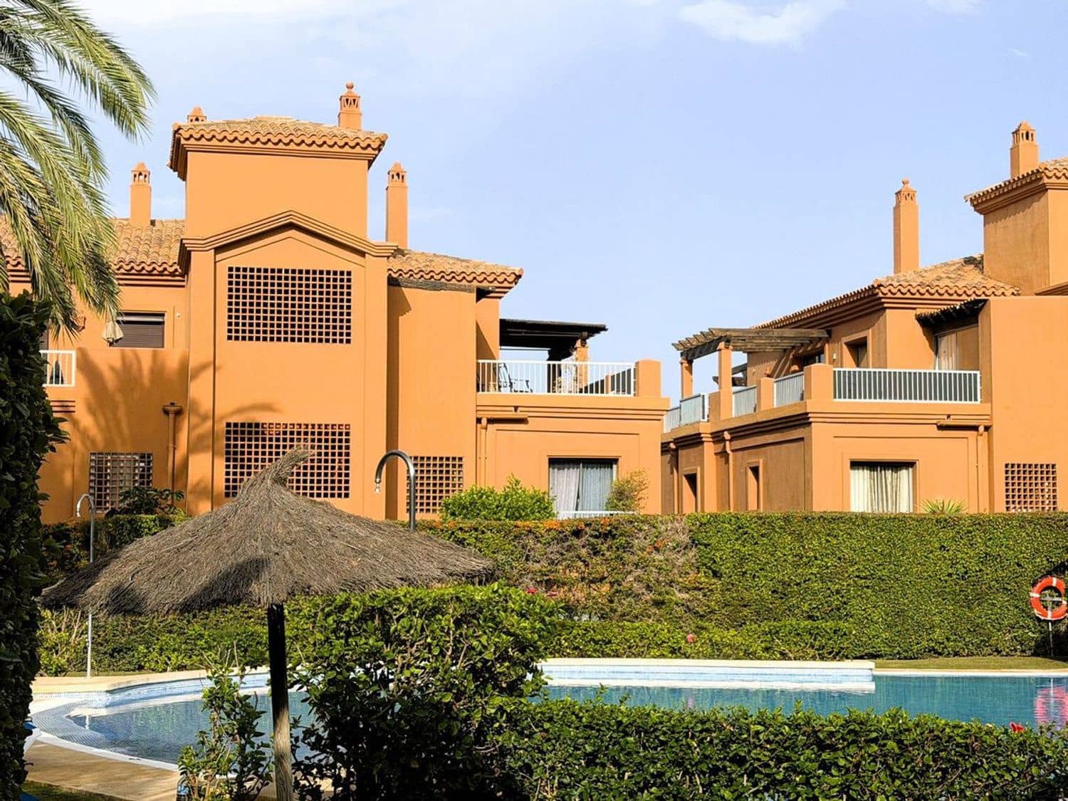 Apartamento de 3 habitaciones en Atalaya-Isdabe en venta con piscina garaje - 795.000 € (Ref: 10090100)