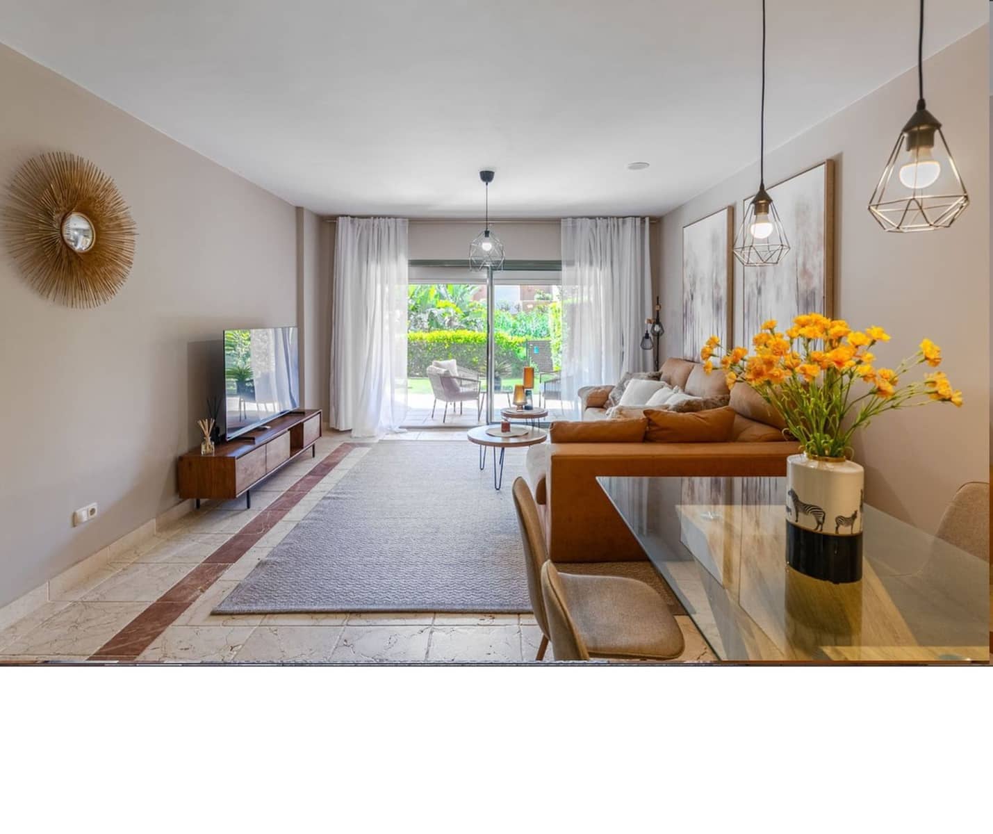 3 bedroom Apartment for sale in New Golden Mile with pool garage - € 650,000 (Ref: 10090101)