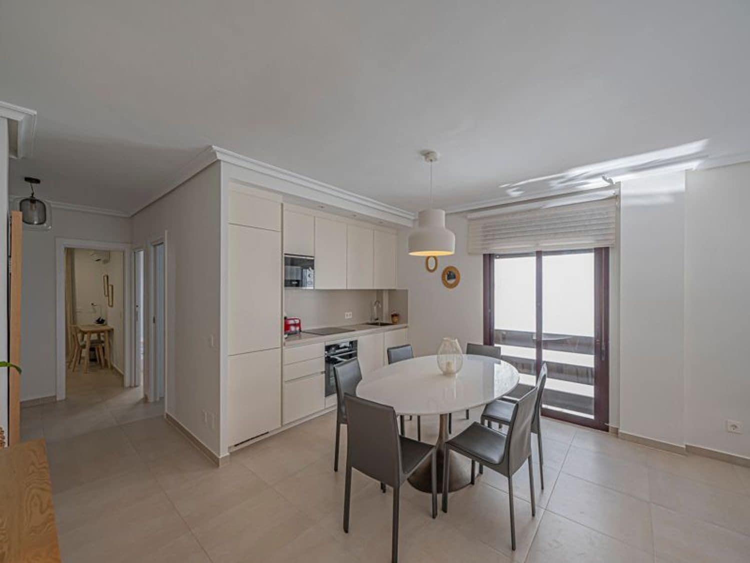 3 quarto Apartamento para venda em Nueva Andalucia com piscina garagem - 585 000 € (Ref: 10091040)