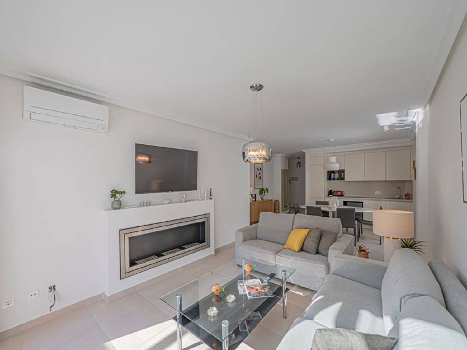 3 quarto Apartamento para venda em Nueva Andalucia com piscina garagem - 585 000 € (Ref: 10091040)