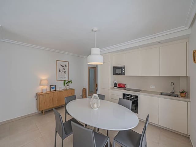 3 quarto Apartamento para venda em Nueva Andalucía Centro, Marbella com piscina garagem - 585 000 € (Ref: 10091040)