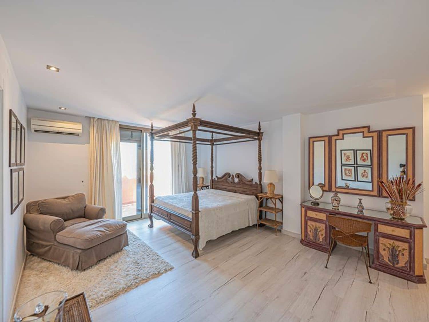 2 quarto Apartamento para venda em La Mairena com piscina garagem - 470 000 € (Ref: 10110451)