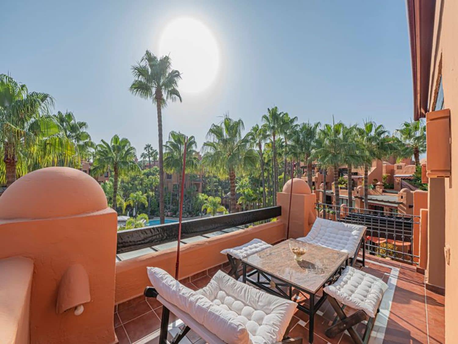 3 camera da letto Appartamento in vendita in Nueva Andalucia con piscina garage - 4.200.000 € (Rif: 10110453)