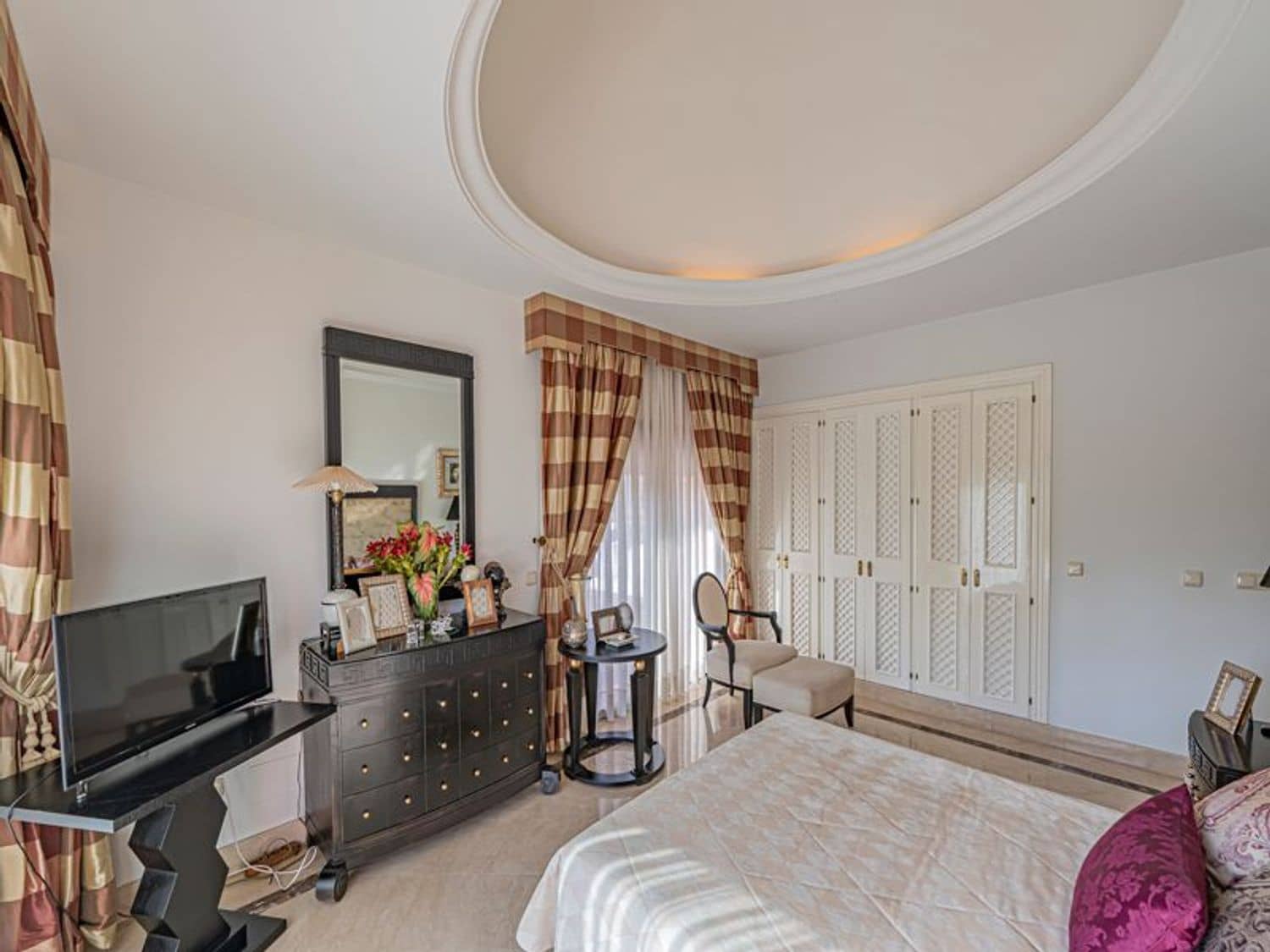 3 camera da letto Appartamento in vendita in Nueva Andalucia con piscina garage - 4.200.000 € (Rif: 10110453)