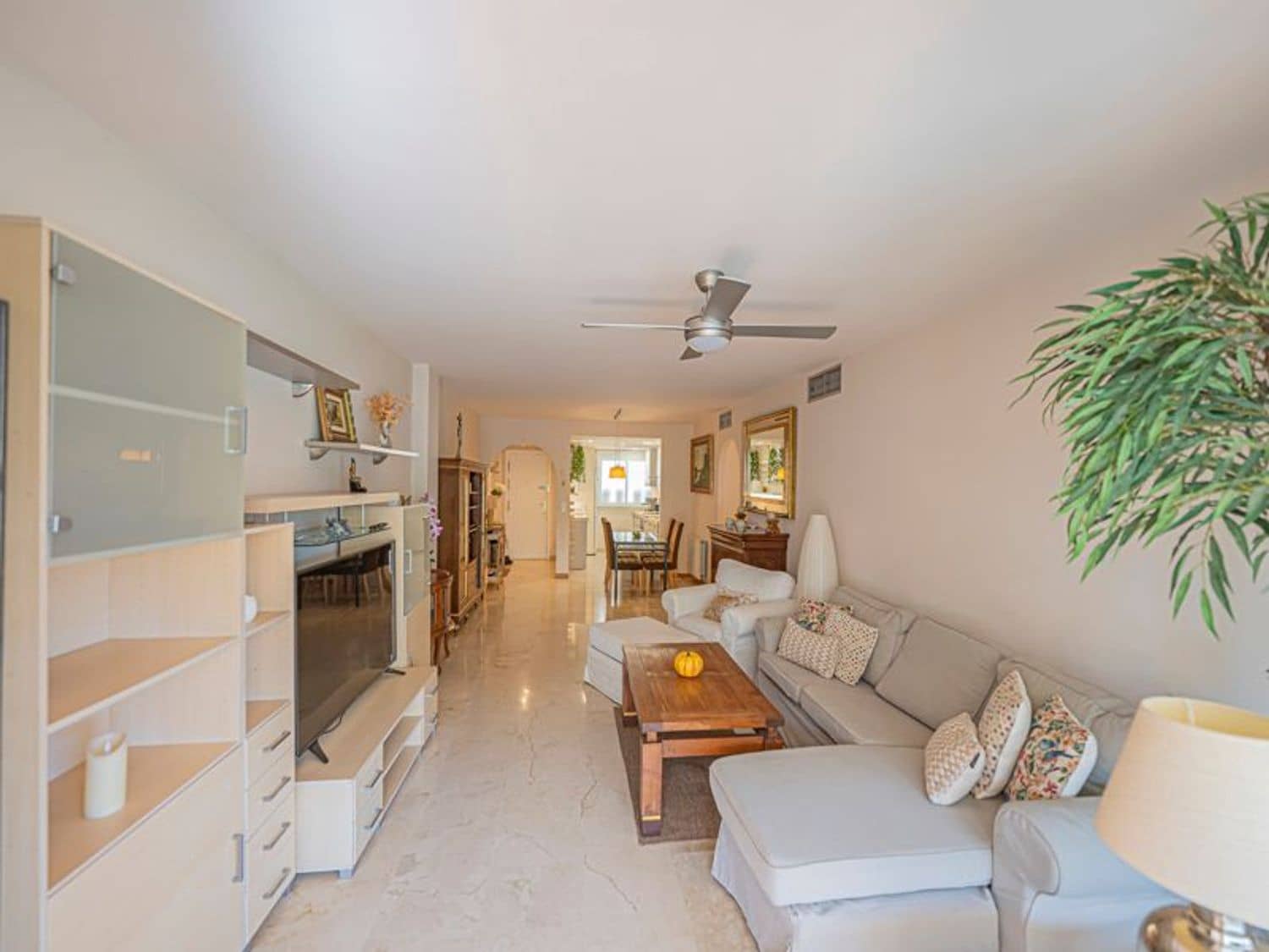 2 soverom Leilighet til salgs i San Pedro de Alcantara med svømmebasseng garasje - € 420 000 (Ref: 10110454)
