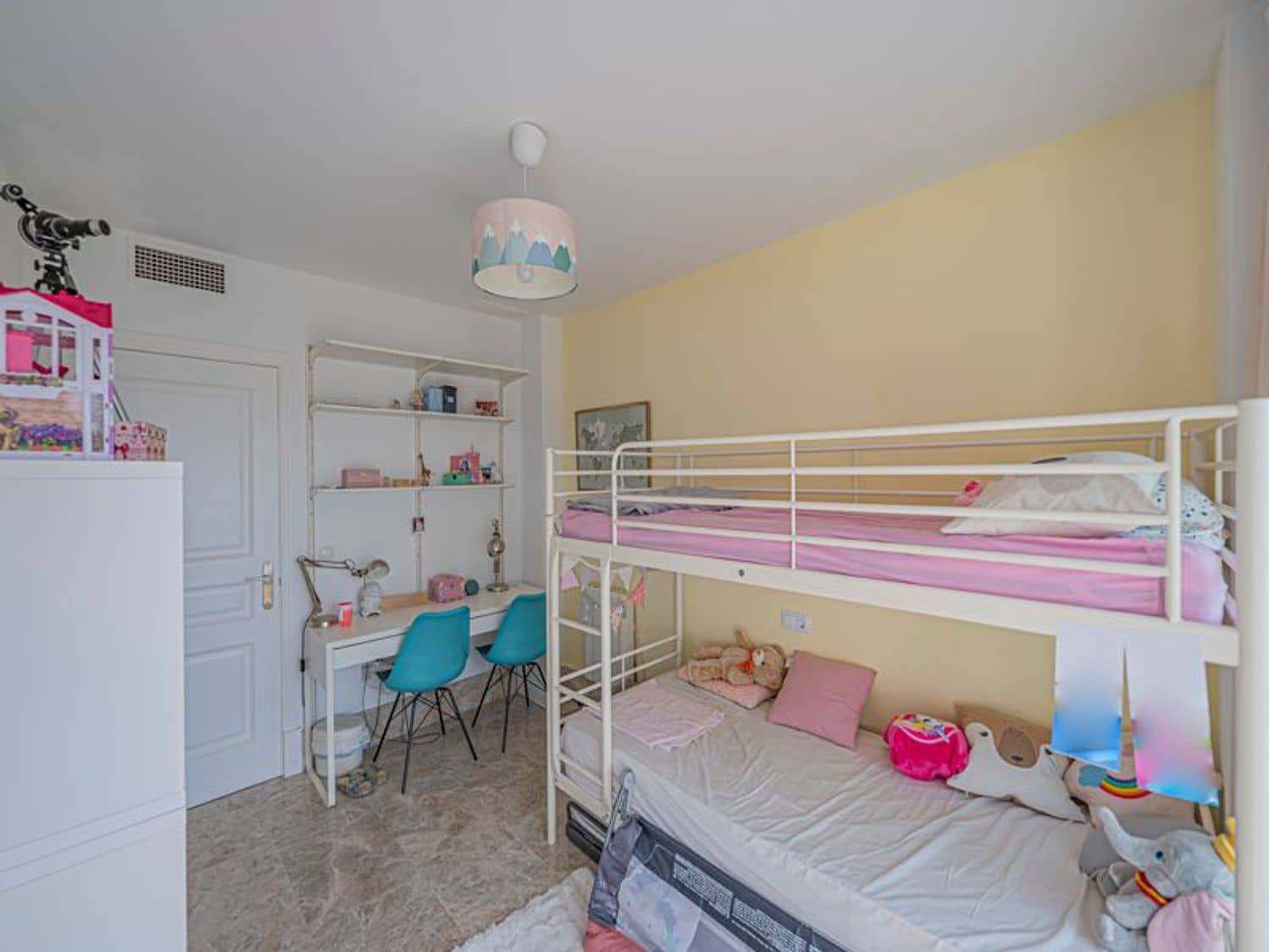 3 quarto Casa em Banda para venda em Marbella com piscina garagem - 890 000 € (Ref: 10110455)