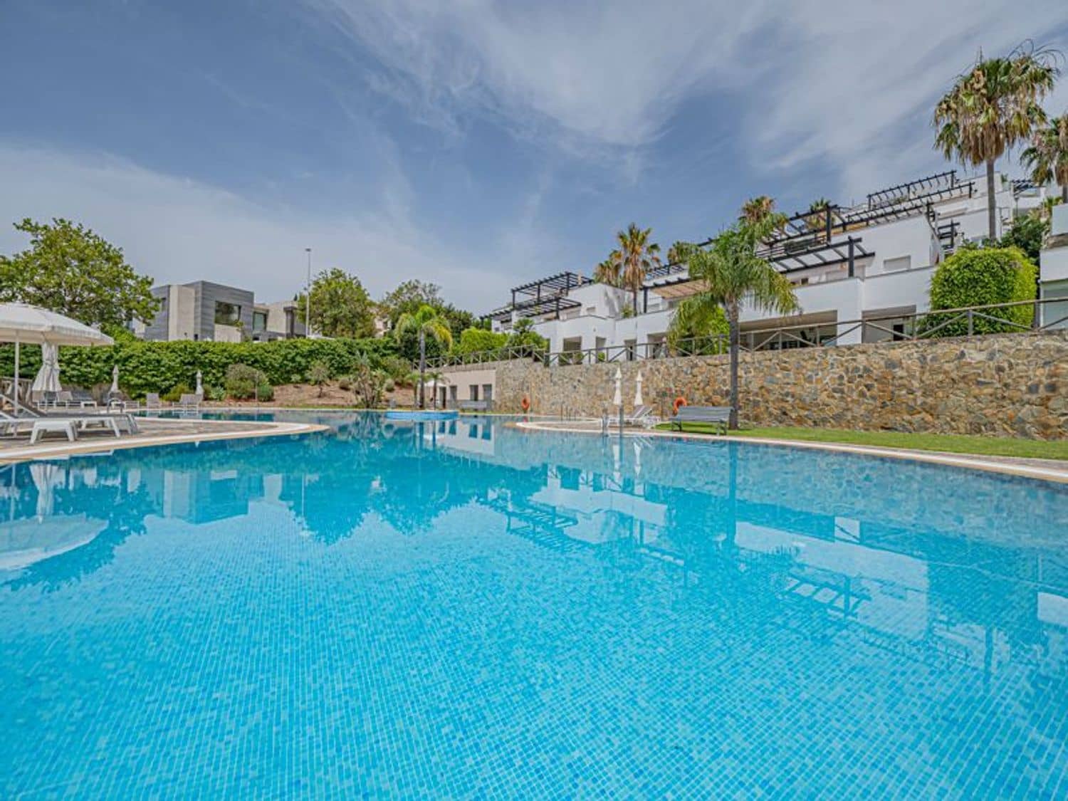 3 quarto Casa em Banda para venda em Marbella com piscina garagem - 890 000 € (Ref: 10110455)