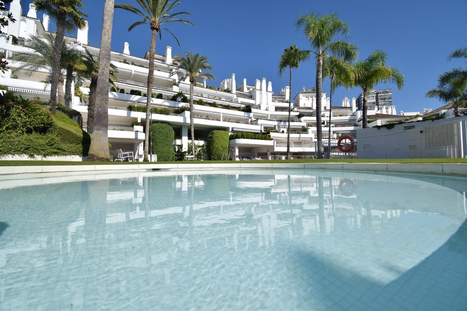 Apartamento de 4 habitaciones en Río Real en venta con piscina garaje - 1.290.000 € (Ref: 10132344)