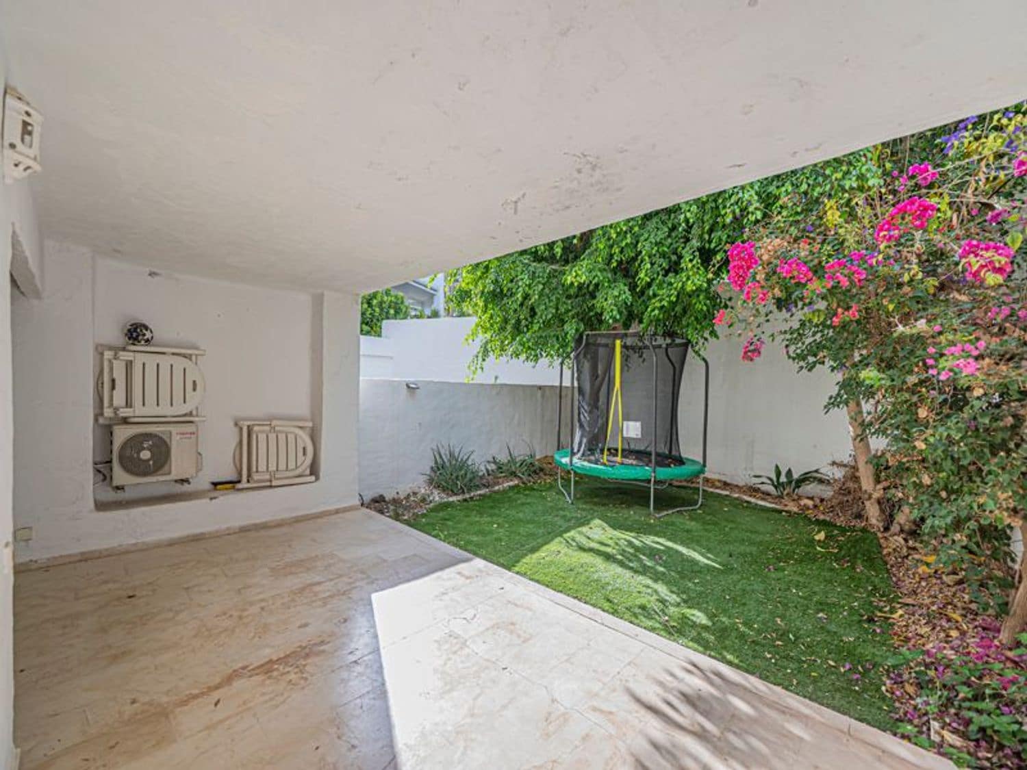 Apartamento de 4 habitaciones en Río Real en venta con piscina garaje - 1.290.000 € (Ref: 10132344)