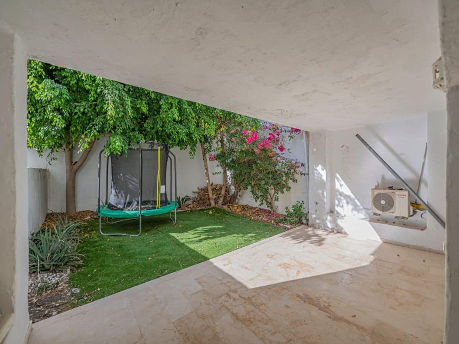 Apartamento de 4 habitaciones en Río Real en venta con piscina garaje - 1.290.000 € (Ref: 10132344)