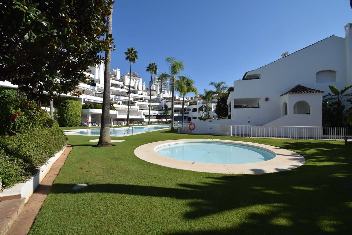 Apartamento de 4 habitaciones en Río Real en venta con piscina garaje - 1.290.000 € (Ref: 10132344)