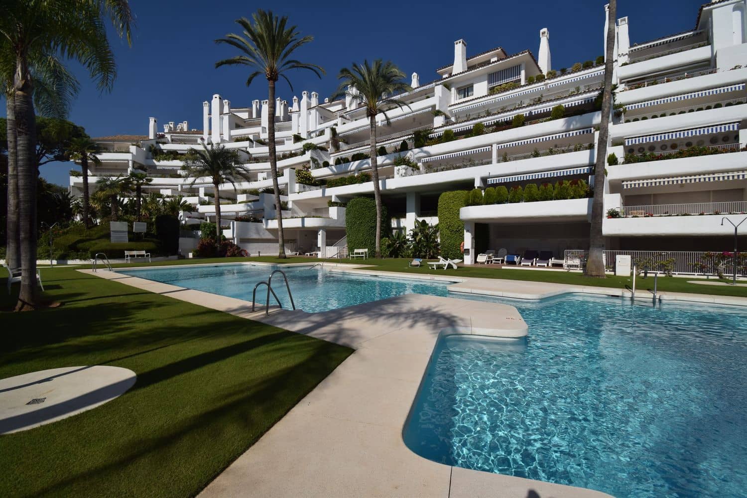 Apartamento de 4 habitaciones en Río Real en venta con piscina garaje - 1.290.000 € (Ref: 10132344)