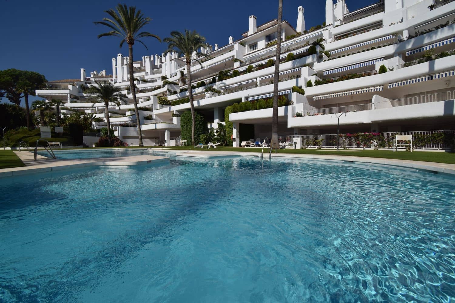 Apartamento de 4 habitaciones en Río Real en venta con piscina garaje - 1.290.000 € (Ref: 10132344)