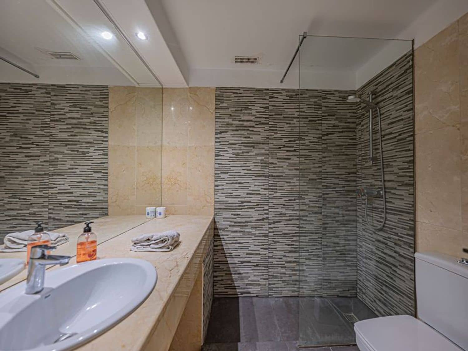 Apartamento de 4 habitaciones en Río Real en venta con piscina garaje - 1.290.000 € (Ref: 10132344)