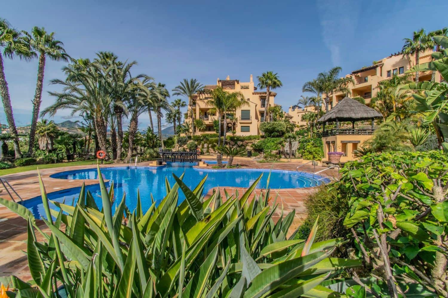 2 bedroom Apartment for sale in Atalaya-Isdabe with pool garage - € 399,000 (Ref: 10132346)
