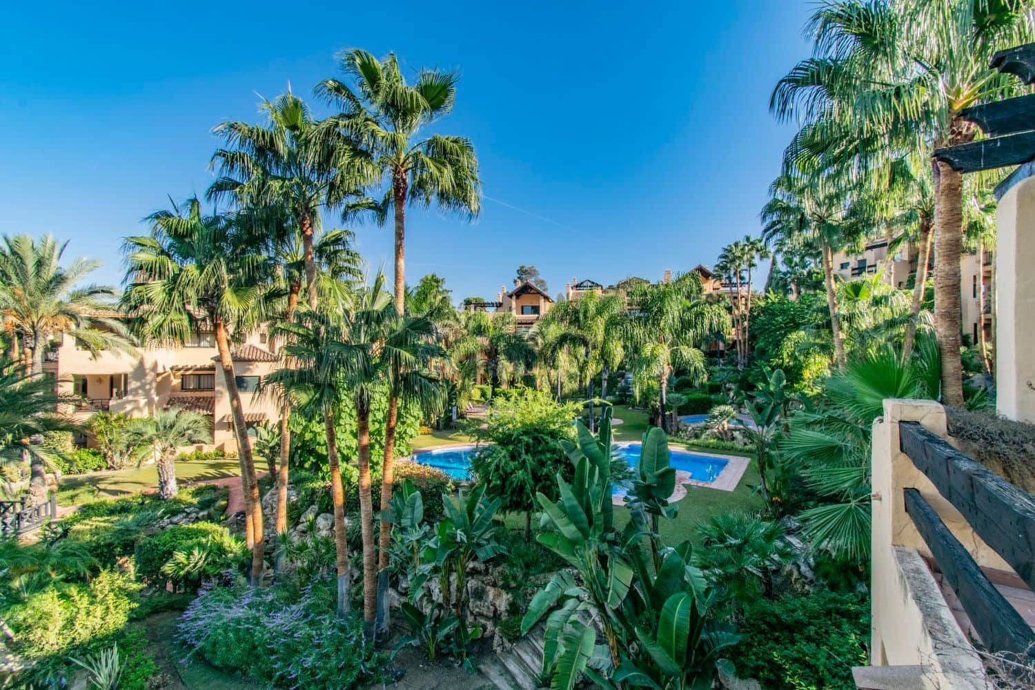 2 bedroom Apartment for sale in Atalaya-Isdabe with pool garage - € 399,000 (Ref: 10132346)