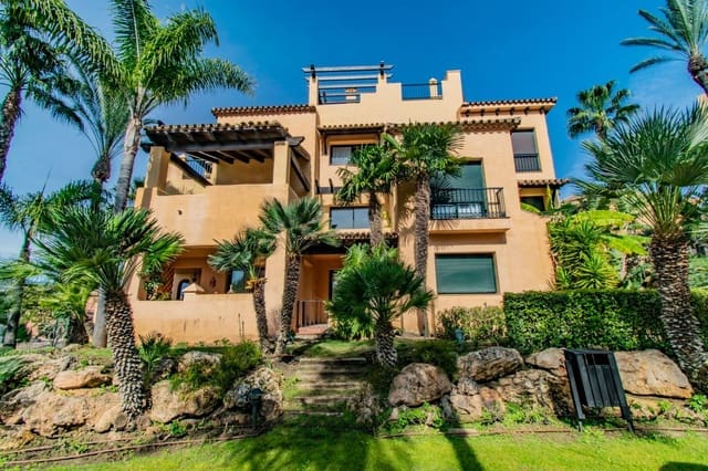2 sovrum Lägenhet till salu i Atalaya-Isdabe, Estepona med pool garage - 399 000 € (Ref: 10132346)