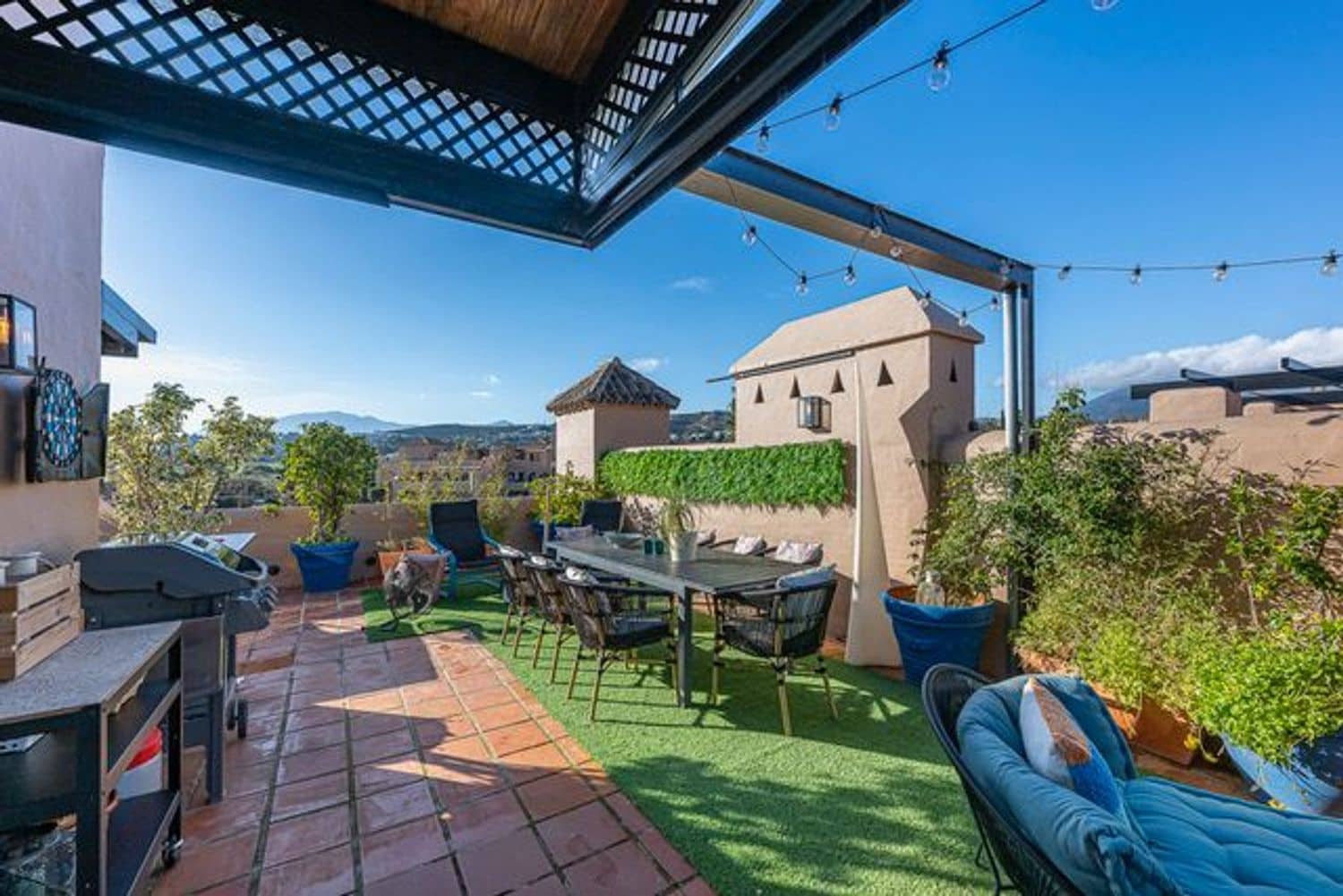 3 slaapkamer Appartement te koop in New Golden Mile met zwembad garage - € 755.000 (Ref: 10132347)