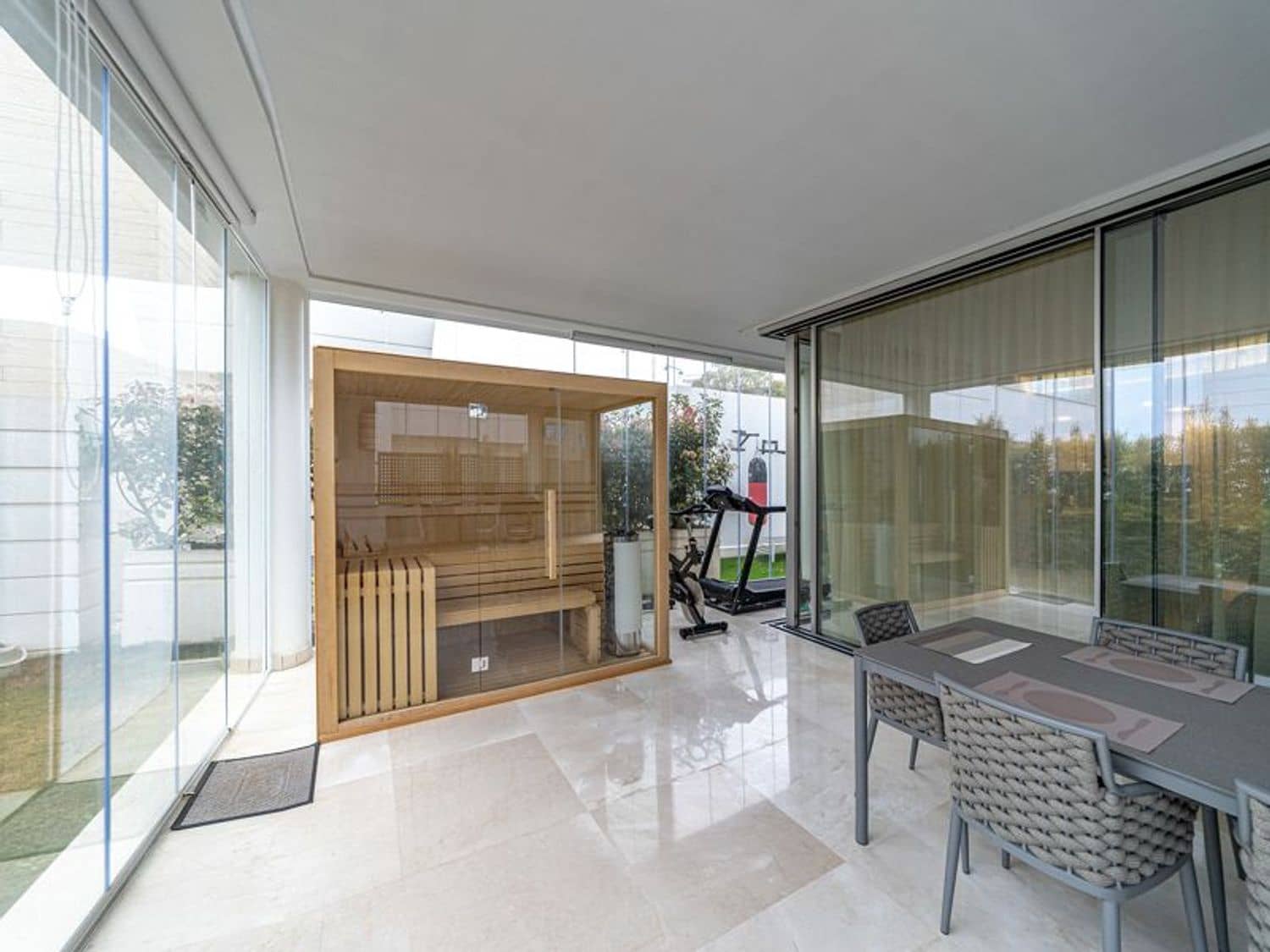 4 quarto Moradia para venda em San Pedro de Alcantara com piscina garagem - 2 700 000 € (Ref: 10132348)