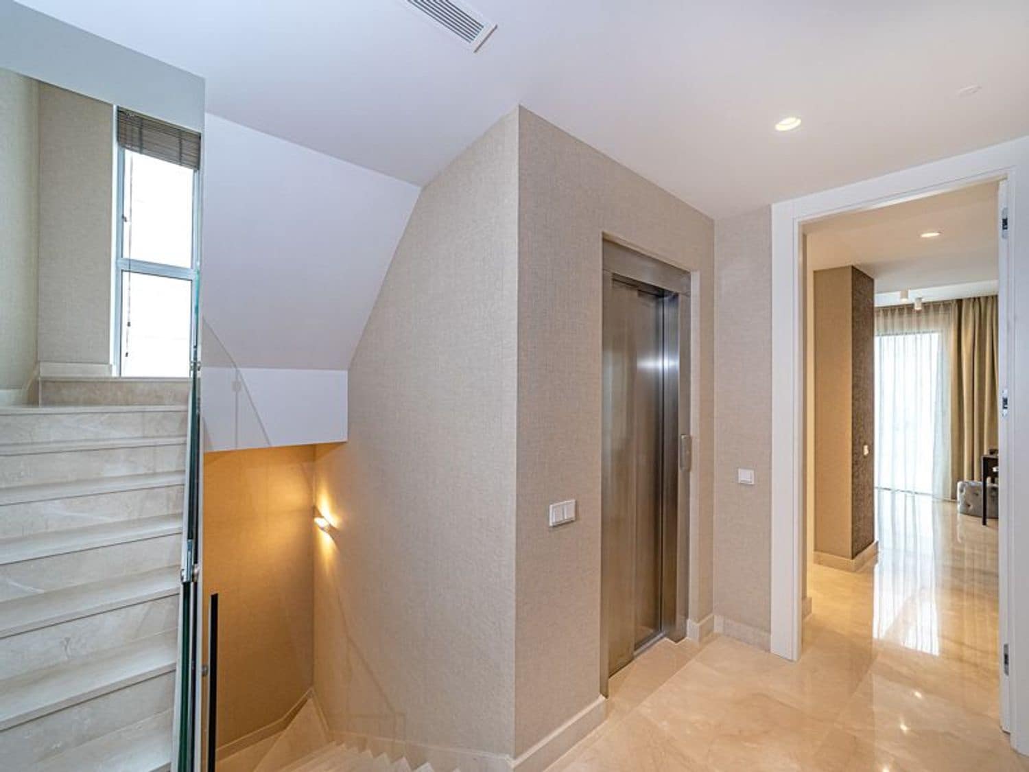 4 quarto Moradia para venda em San Pedro de Alcantara com piscina garagem - 2 700 000 € (Ref: 10132348)