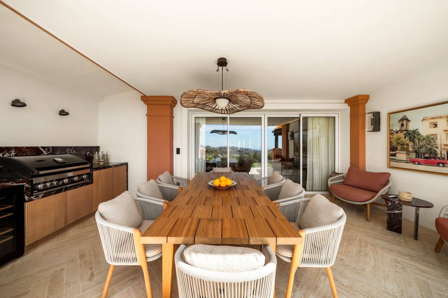 4 bedroom Apartment for sale in La Quinta with pool garage - € 1,595,000 (Ref: 10162116)