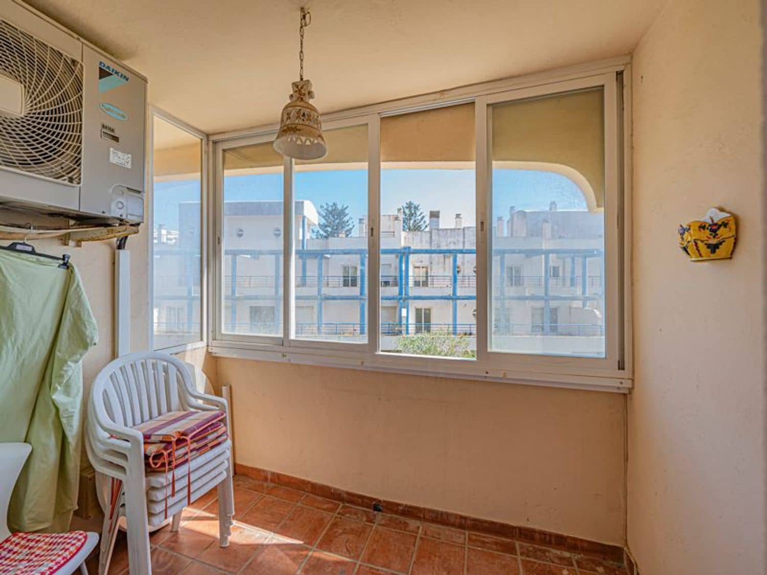 2 quarto Apartamento para venda em Estepona com piscina garagem - 379 000 € (Ref: 10162119)