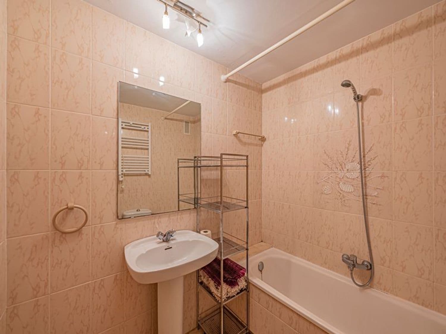2 quarto Apartamento para venda em Estepona com piscina garagem - 379 000 € (Ref: 10162119)