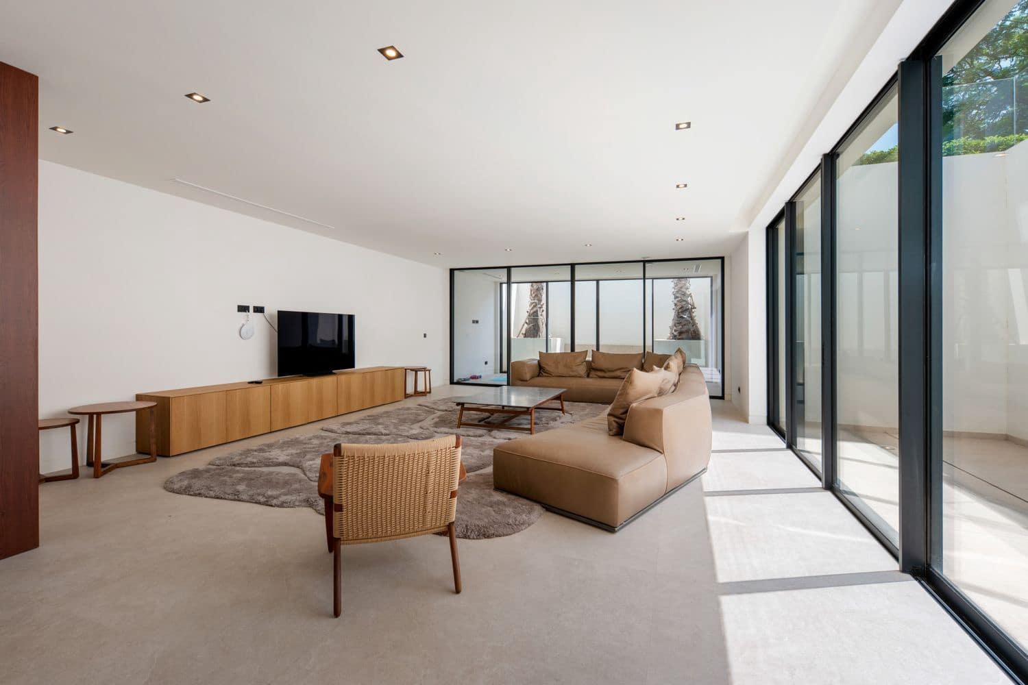 5 bedroom Villa for sale in Los Flamingos with pool garage - € 4,200,000 (Ref: 10162120)