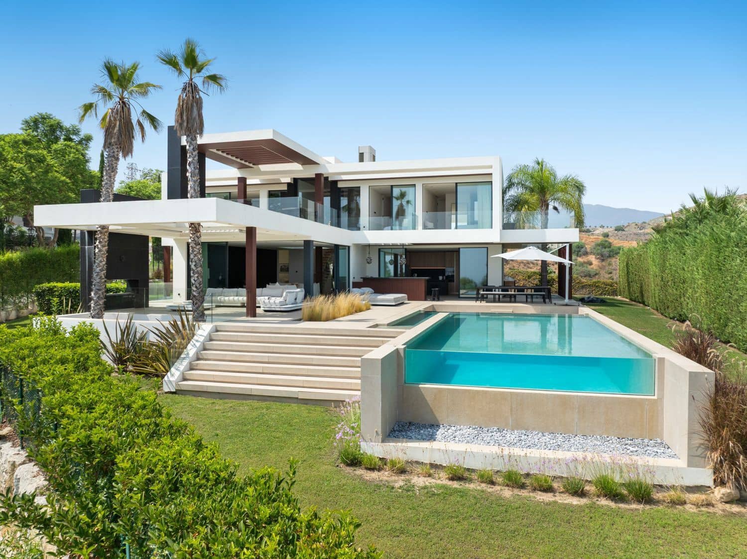 5 bedroom Villa for sale in Los Flamingos with pool garage - € 4,200,000 (Ref: 10162120)