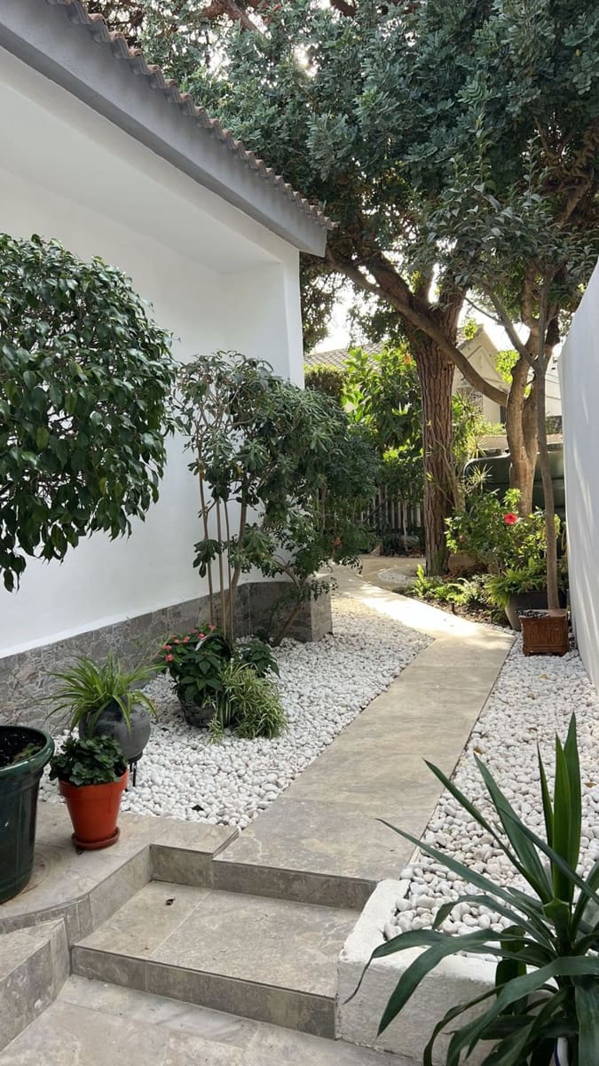 4 chambre Appartement de Plage à vendre à Artola avec piscine garage - 1 180 000 € (Ref: 10162563)