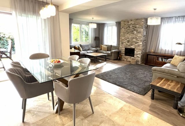 4 chambre Appartement de Plage à vendre à Artola, Marbella avec piscine garage - 1 180 000 € (Ref: 10162563)
