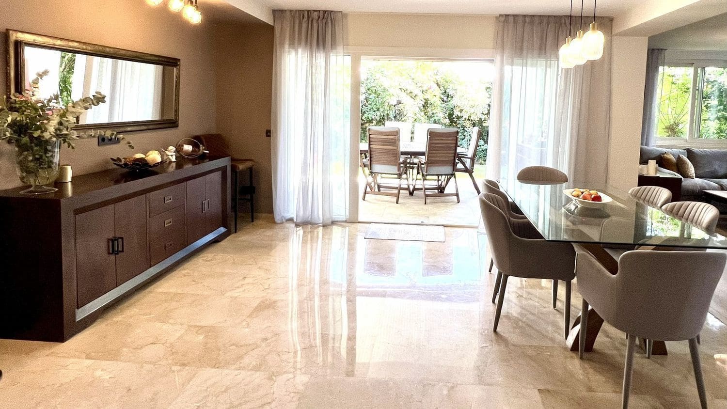 4 chambre Appartement de Plage à vendre à Artola avec piscine garage - 1 180 000 € (Ref: 10162563)