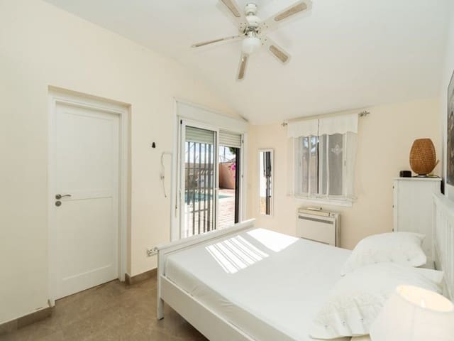 4 slaapkamer Strandappartement te koop in Huerta del Prado - La Montua, Marbella met zwembad garage - € 865.000 (Ref: 10162564)