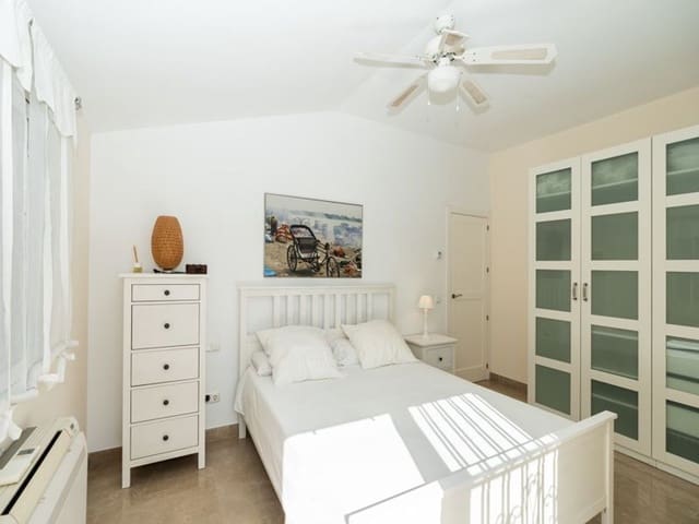 4 slaapkamer Strandappartement te koop in Huerta del Prado - La Montua, Marbella met zwembad garage - € 865.000 (Ref: 10162564)
