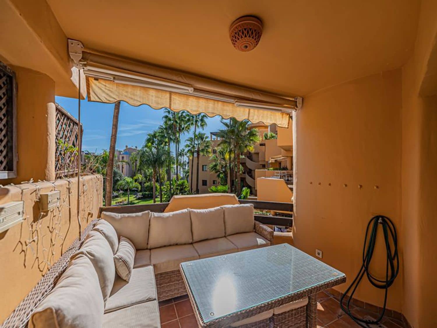 2 slaapkamer Appartement te koop in Costalita met zwembad garage - € 475.000 (Ref: 10174351)