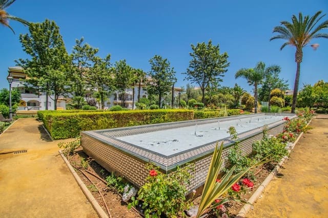 2 slaapkamer Appartement te koop in La Dama de Noche - La Alzambra, Marbella met zwembad garage - € 390.000 (Ref: 8204965)